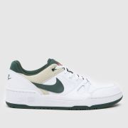 Nike full force low trainers in white & green