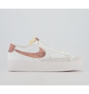 Nike Blazer Low Platform Trainers SUMMIT WHITE ARTIC ORANGE CANYON RUST