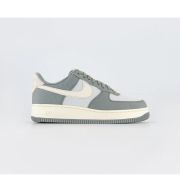 Nike Air Force 1 07 Trainers Mica Green Coconut Milk Photon Dust