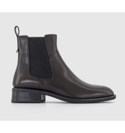 Vagabond Sheila Chelsea Boots Chocolate