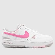 Nike gamma force trainers in white & pink
