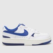 Nike gamma force trainers in white & blue