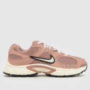 Nike V5 RNR Trainers in Pale Pink
