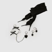 Crocs Black & White Jibbitz Lace & Bow Charm Kit Crocs Black & White Jibbitz Lace & Bow Charm Kit