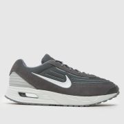 Nike Air Max Verse Trainers in Grey Multi Nike Air Max Verse Trainers in Grey Multi